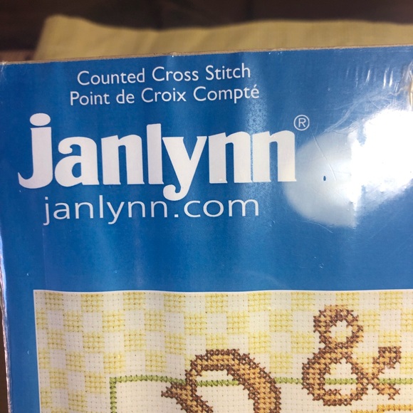Janlynn Rod & Reel Pub Cross stitch Kit - Picture 5 of 7